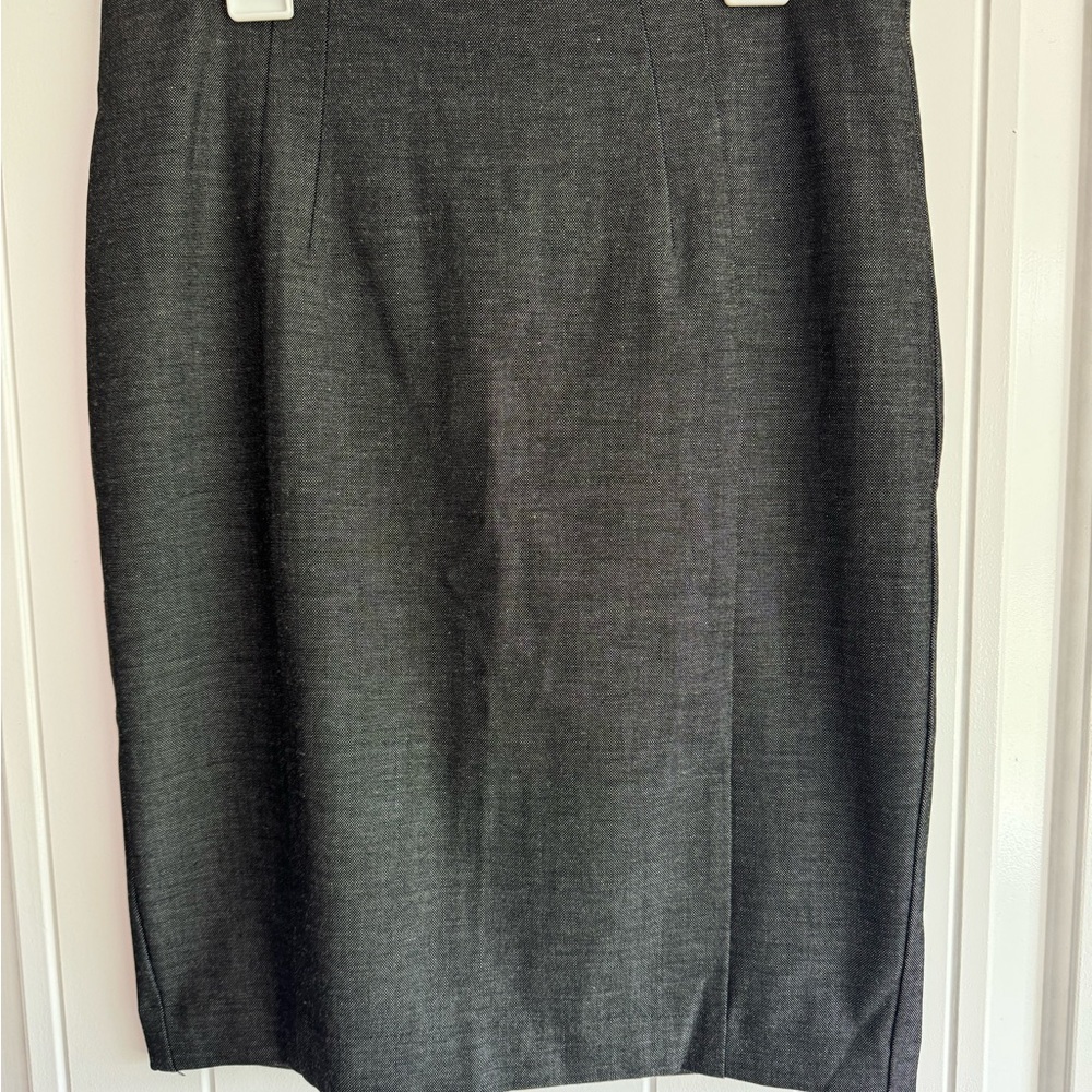 Express Gray Knee-Length Pencil Skirt for Work
